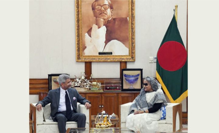 ভারত সফরে মোদির আমন্ত্রণ পেলেন প্রধানমন্ত্রী