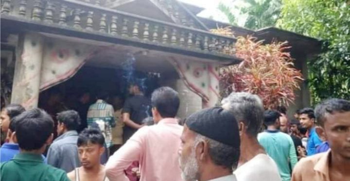 উখিয়ায় একই পরিবারের ৪ জনকে গলা কেটে হত্যা