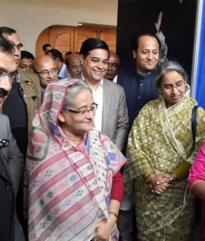 চরফ্যাশনে টেলিমেডিসিন ও ই-এডুকেশন সেবা উদ্বোধন করেন প্রধানমন্ত্রী
