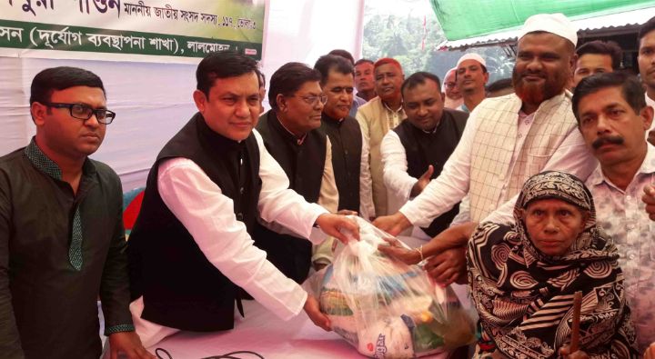 ঘূর্ণিঝড় বুলবুলে ক্ষতিগ্রস্তদের নতুন ঘর দেওয়ার আশ্বাস :এমপি শাওন