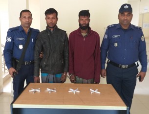 তজুমদ্দিনে গাঁজাসহ  দুইজন আটক