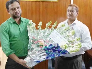 ভোলায় নবাগত সিভিল সার্জন রেজাউল ইসলাম’র যোগদান