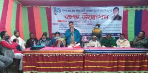 তজুমদ্দিনে রজনী গোল্ডকাপ ক্রিকেট টুর্নামেন্টের শুভ উদ্বোধন
