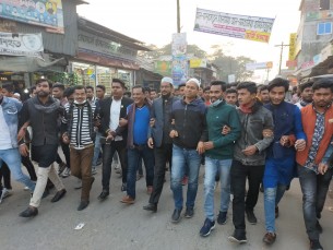 লালমোহন পৌরসভা  ছাত্রলীগের বিক্ষোভ