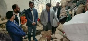 লালমোহন পৌরসভার  স্টোর রুম থেকে জেলে পূর্ণবাসনের চাল জব্দ