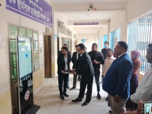 লালমোহনে প্রতিবন্ধিকে গরম পানিতে  ঝলসে দিয়েছে হোটেল মালিক