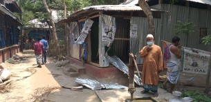 তজুমদ্দিনে দুই মেম্বার প্রার্থীর সংর্ঘষ বসতঘর ও দোকান ভাংচুর