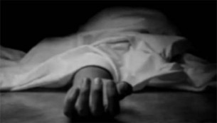 ভোলায় ঝড়ে গাছ চাপা পড়ে  এক কৃষক নিহত