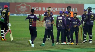 শরিফুল-নাসুমের দারুণ বোলিংয়ে ঢাকাকে হারাল চট্টগ্রাম