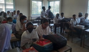 স্বাভাবিক রুটিনে পাঠদান, চেনা রূপে শিক্ষাপ্রতিষ্ঠান
