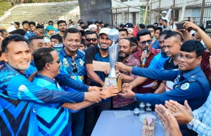 ভোলায় মুজিব শতবর্ষ ক্রিকেট লীগে একতা সংঘ চ্যাম্পিয়ন