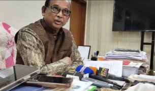 টিটিই শফিকুলের বহিষ্কারাদেশ প্রত্যাহার: রেলমন্ত্রী