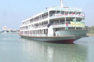 এমপি শাওনের নেতৃত্বে ৫ লঞ্চে ১০ হাজার যাত্রী যাবে পদ্মা সেতুর উদ্বোধনী অনুষ্ঠানে