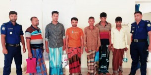 তজুমদ্দিনের ৬ জুয়াড়িকে জেল হাজতে প্রেরণ