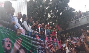 সাম্প্রদায়িক অপশক্তিকে রুখে দেওয়ার অঙ্গীকার, শোভাযাত্রা পূর্ব সমাবেশে আওয়ামী লীগ নেতৃবৃেন্দর