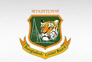হেলমেট ছুড়ে মারায় শান্তকে তিরস্কার করলো বিসিবি