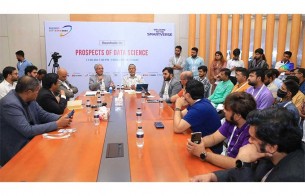 বেসিস সফটএক্সপোতে ডেটা সায়েন্সের সম্ভাবনা নিয়ে গোলটেবিল বৈঠক