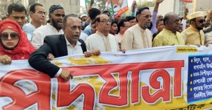 সরকারের কর্তা ব্যক্তিরা লুটপাটের প্রতিযোগিতায় লিপ্ত: অলি