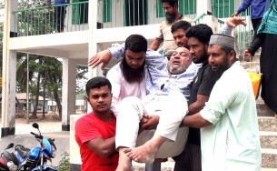 লালমোহনে ইউপি চেয়ারম্যানের ওপর হামলা