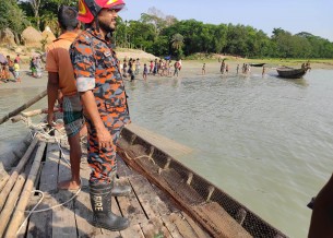 নদীতে গোসল করতে নেমে লাশ হলেন শিশু ইসমাইল