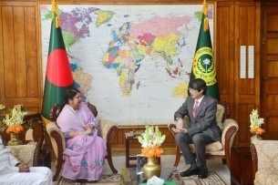 স্পিকারের সাথে জাপানের রাষ্ট্রদূত ইওয়ামা কিমিনোরি'র সৌজন্য সাক্ষাৎ