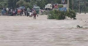 টানা বৃষ্টি ও পাহাড়ি ঢলে প্লাবিত হচ্ছে সিলেট ও সুনামগঞ্জের নিম্নাঞ্চল