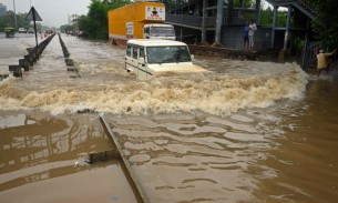 ভারতে মৌসুমী বন্যায় ১৫ জনের মৃত্যু