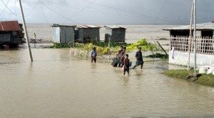 ভোলায় অতি জোয়ারের পানিতে নিন্মাঞ্চলসহ  ১৪ গ্রাম প্লাবিত