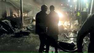 পাকিস্তানে বোমা হামলায় ১১ শ্রমিক নিহত