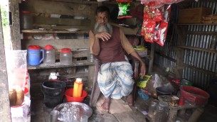 দৌলতখানে চায়ের দোকানে‌  বঙ্গবন্ধুর গল্প : ১ টাকায় চা বিক্রি