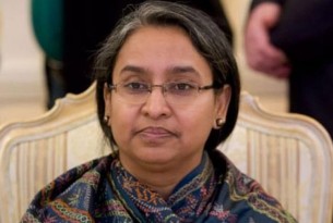 কেন্দ্রের সামনে ভিড় না করতে অভিভাবকদের অনুরোধ শিক্ষামন্ত্রীর