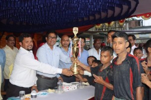 ভোলায় বঙ্গবন্ধু ও বঙ্গমাতা  গোল্ডকাপ ফুটবল টুর্নামেন্টে ব্যাংকেরহাট ও চর ভেদুরিয়া ২ স্কুল চ্যাম্পিয়ন