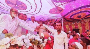 আওয়ামী লীগের শিকড় অনেক গভীরে : এমপি মুকুল
