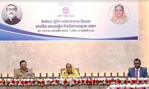 নতুন নতুন অপরাধ মোকাবেলায় পুলিশ বাহিনীকে প্রস্তুতি নিতে হবে : প্রধানমন্ত্রী
