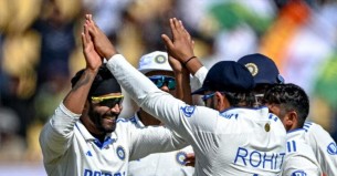 রেকর্ড লক্ষ্য দিয়ে ইংল্যান্ডের বিপক্ষে ইতিহাসগড়া জয় ভারতের