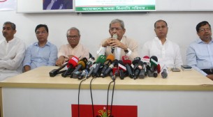 একটি জাতি নিশ্চিহ্ন হয়ে যাওয়ার উপক্রম: ফখরুল