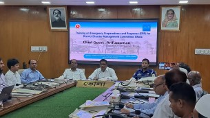 দুর্যোগ মোকাবেলায় আমাদের সর্ব্বোচ গুরুত্ব দিতে হবে :ভোলা জেলা প্রশাসক