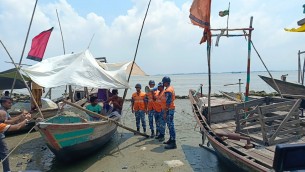 ভোলায় ঘুর্নিঝড় রেমাল মোকাবেলায় কোস্টগার্ডের সতর্ক বার্তা প্রচার