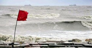 ৫০০ কিমির মধ্যে গভীর নিম্নচাপ