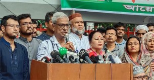 সরকারের আশ্রয়ে আরও দুর্নীতিবাজ আছে: ফারুক