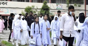 এইচএসসির দ্বিতীয় দিনে অনুপস্থিত সাড়ে ১০ হাজার