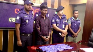 ভোলায় বিপুল পরিমাণ ইয়াবাসহ মাদক ব্যবসায়ী গ্রেফতার