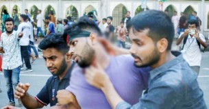 ঢাবিতে সংঘর্ষে আহত হয়ে ঢামেকে ২২৬, রোগীদের মধ্যেও আতঙ্ক