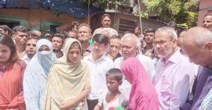 শেখ হাসিনার পালানো ছাড়া বীরত্বের কিছু দেখিনি: রিজভী