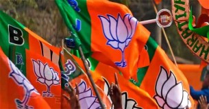 মমতার পদত্যাগের দাবিতে বিক্ষোভে নামছে বিজেপি