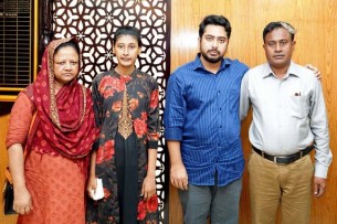 শহিদদের আত্মত্যাগ ভবিষ্যৎ আন্দোলন সংগ্রামে অনুপ্রেরণা যোগাবে : উপদেষ্টা নাহিদ ইসলাম