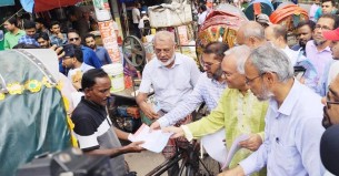 আওয়ামী লীগের পুনর্বাসন হলে দেশে মানুষ বাস করতে পারবে না: রিজভী
