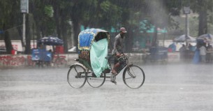 শনিবার থেকে সারাদেশে বৃষ্টি কমে তাপমাত্রা বাড়তে পারে