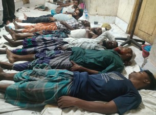 লালমোহনে দুই গ্রুপের দফায় দফায় সংঘর্ষ, আহত ২১