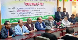 সংস্কারের উসিলায় অনির্দিষ্টকাল ক্ষমতায় থাকা বুদ্ধিমানের কাজ নয় : খন্দকার মোশাররফ